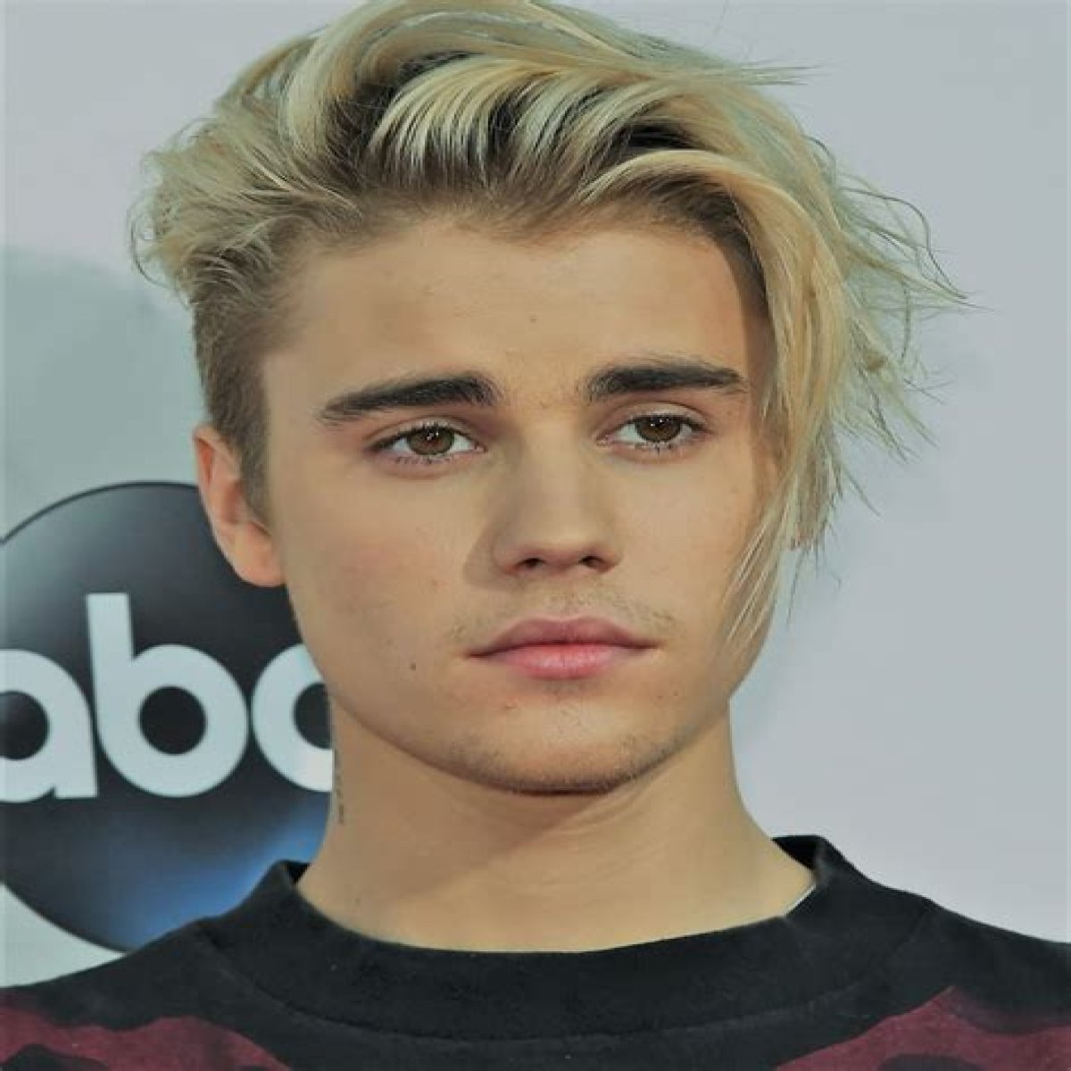 Justin Bieber - Age, Life & Songs